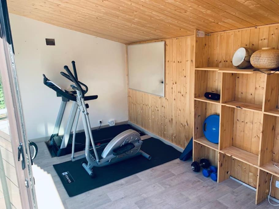 La Chapelle-en-Serval Appartement Proche Asterix, Stade De France, Chantilly, Roissy, Piscine Saisonniere מראה חיצוני תמונה